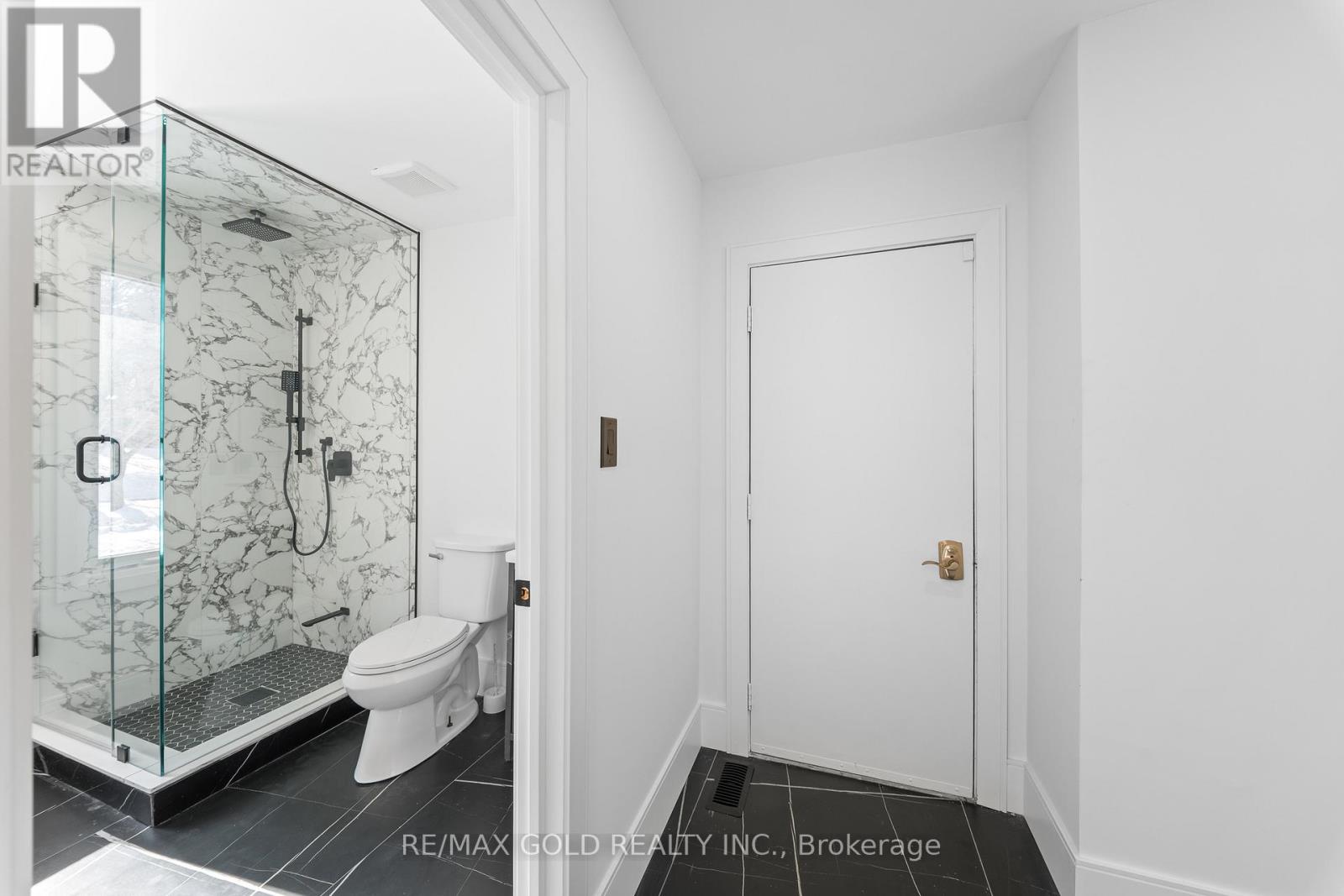 72 Goodfellow Crescent, King (Nobleton), Ontario  L0G 1N0 - Photo 29 - N12853440