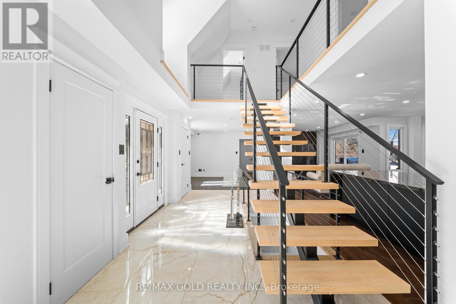 72 Goodfellow Crescent, King (Nobleton), Ontario  L0G 1N0 - Photo 9 - N12853440