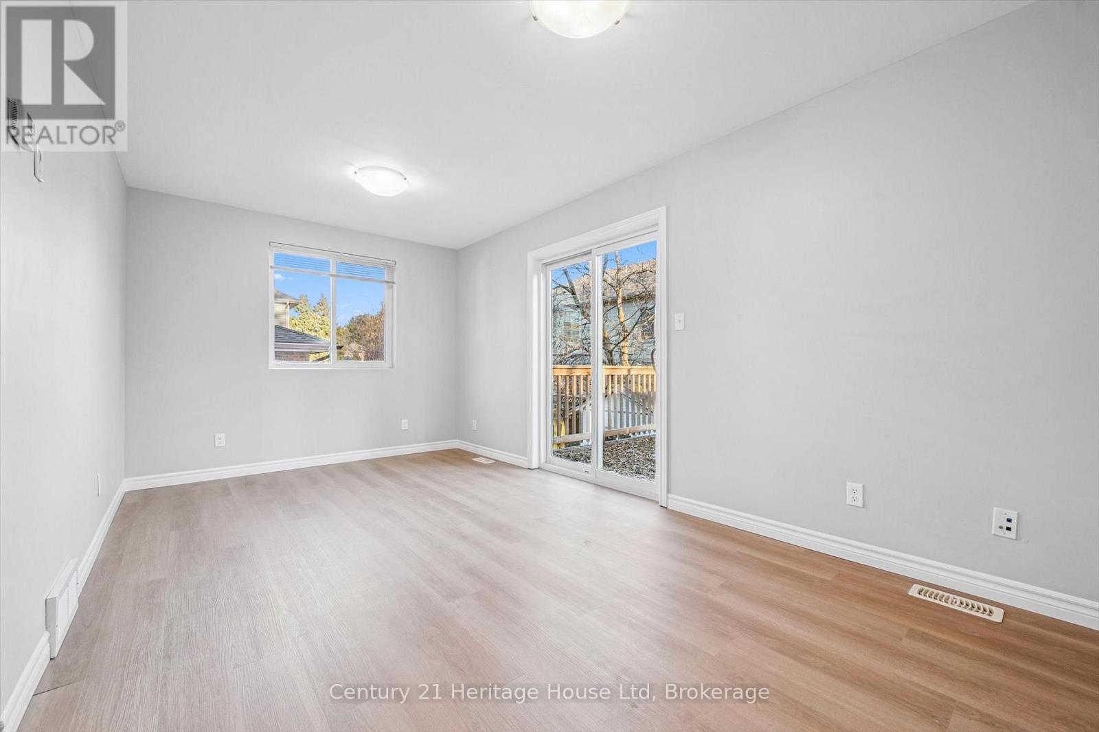 126 Forfar Street E, Centre Wellington, Ontario  N1M 1B2 - Photo 16 - X12853674