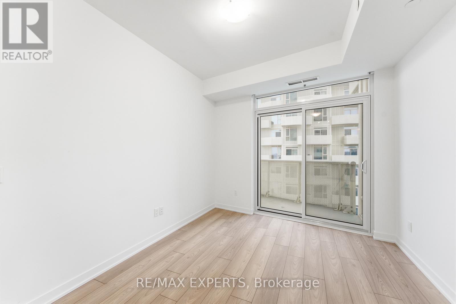 1101 - 474 Caldari Road, Vaughan (Concord), Ontario  L4K 0R5 - Photo 14 - N12853568