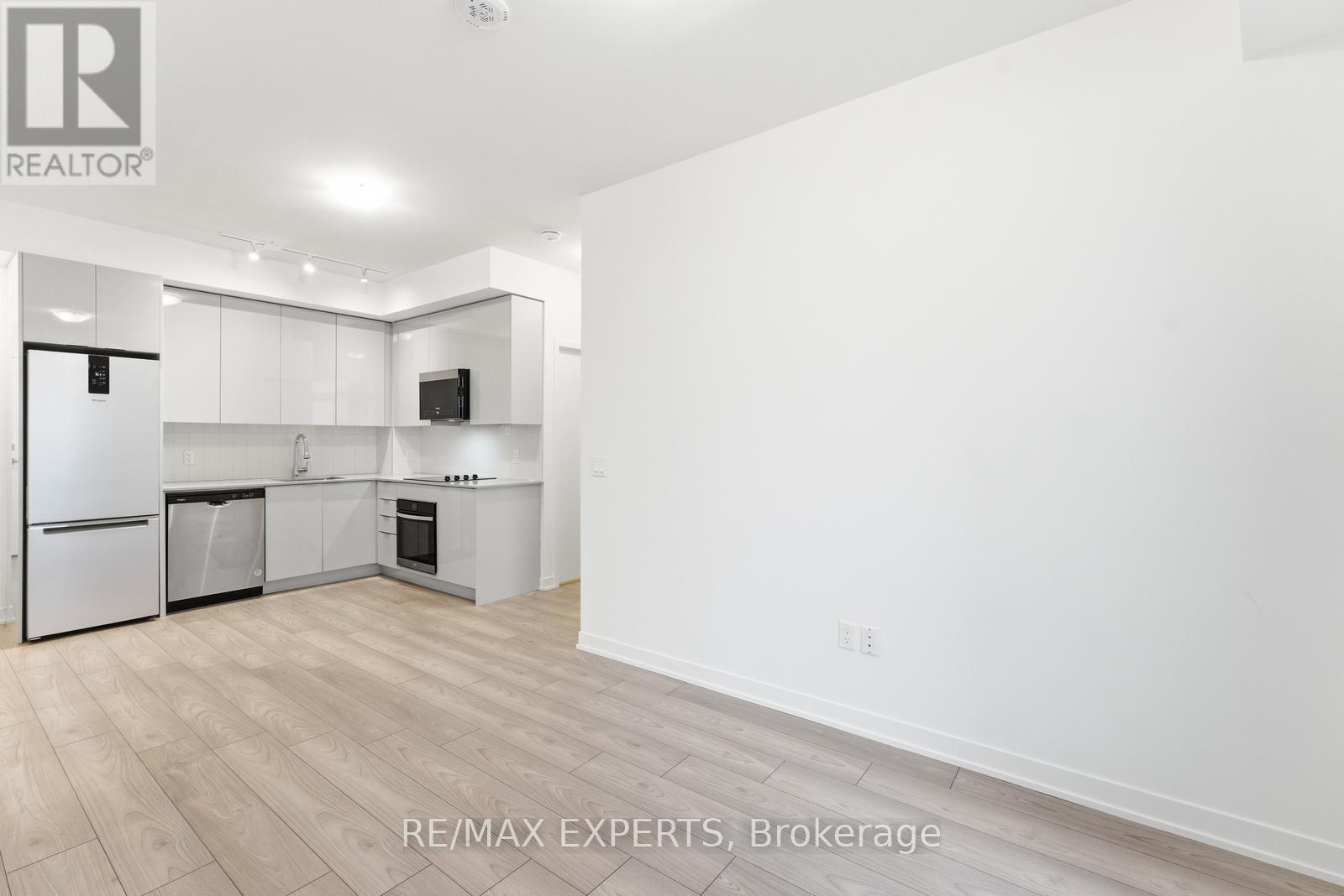 1101 - 474 Caldari Road, Vaughan (Concord), Ontario  L4K 0R5 - Photo 15 - N12853568