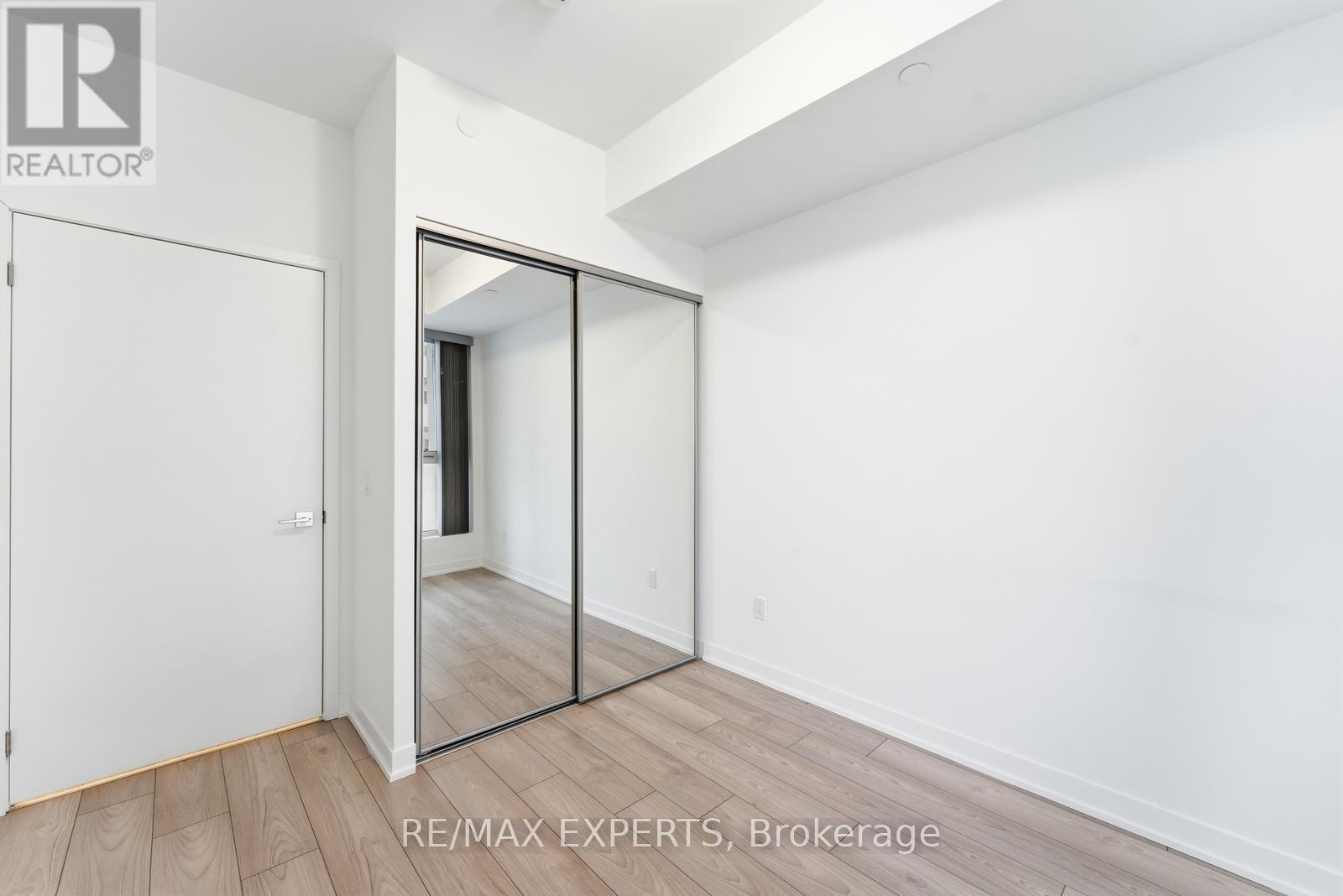 1101 - 474 Caldari Road, Vaughan (Concord), Ontario  L4K 0R5 - Photo 18 - N12853568