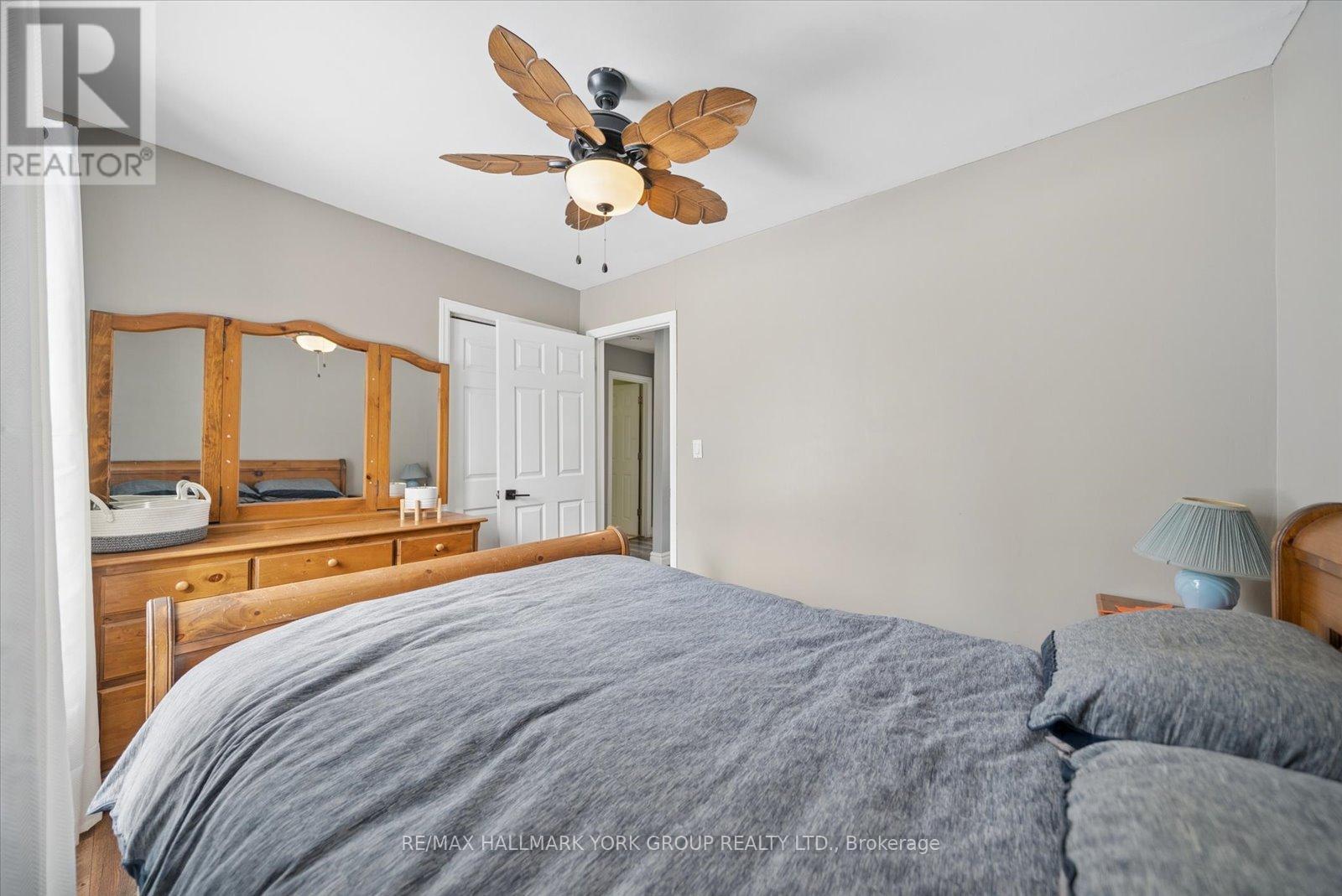 57 Halmar Park Road, Georgina, Ontario  L0E 1N0 - Photo 19 - N12853580