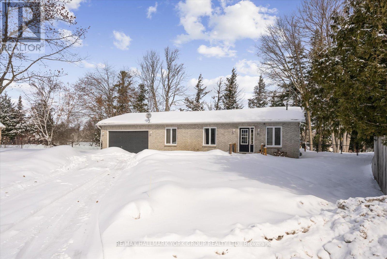 57 Halmar Park Road, Georgina, Ontario  L0E 1N0 - Photo 4 - N12853580