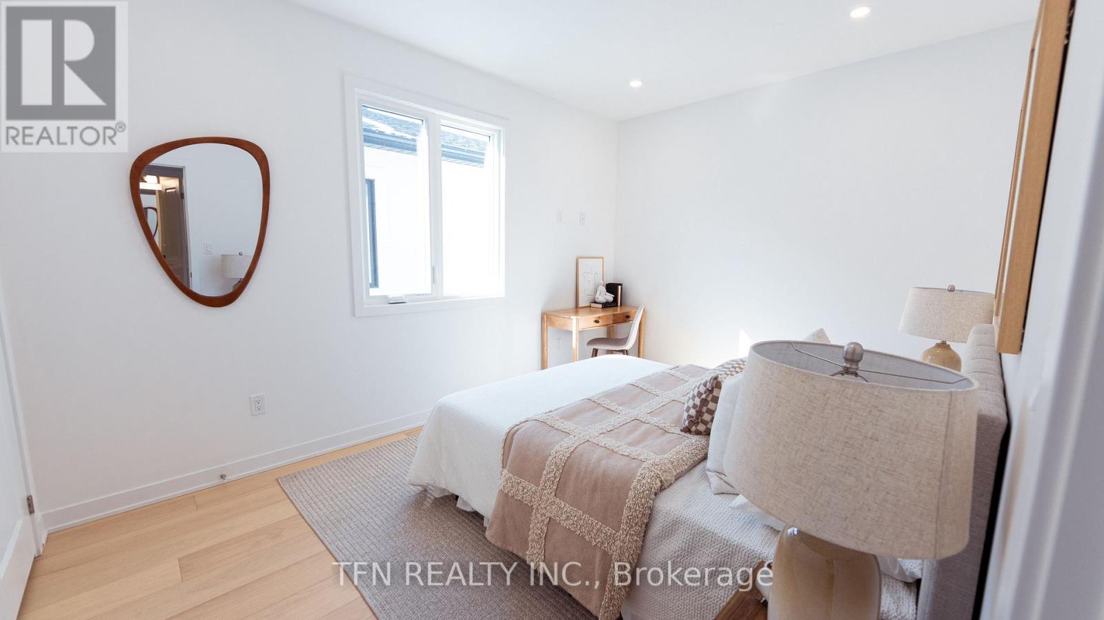 12 Imogene Court, Richmond Hill (Langstaff), Ontario  L4C 6J7 - Photo 12 - N12853584