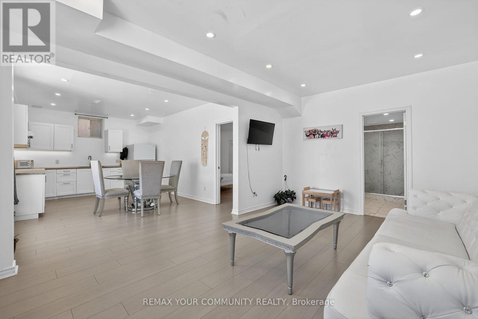 31 Tay Boulevard, Bradford West Gwillimbury (Bradford), Ontario  L3Z 0W5 - Photo 16 - N12853588