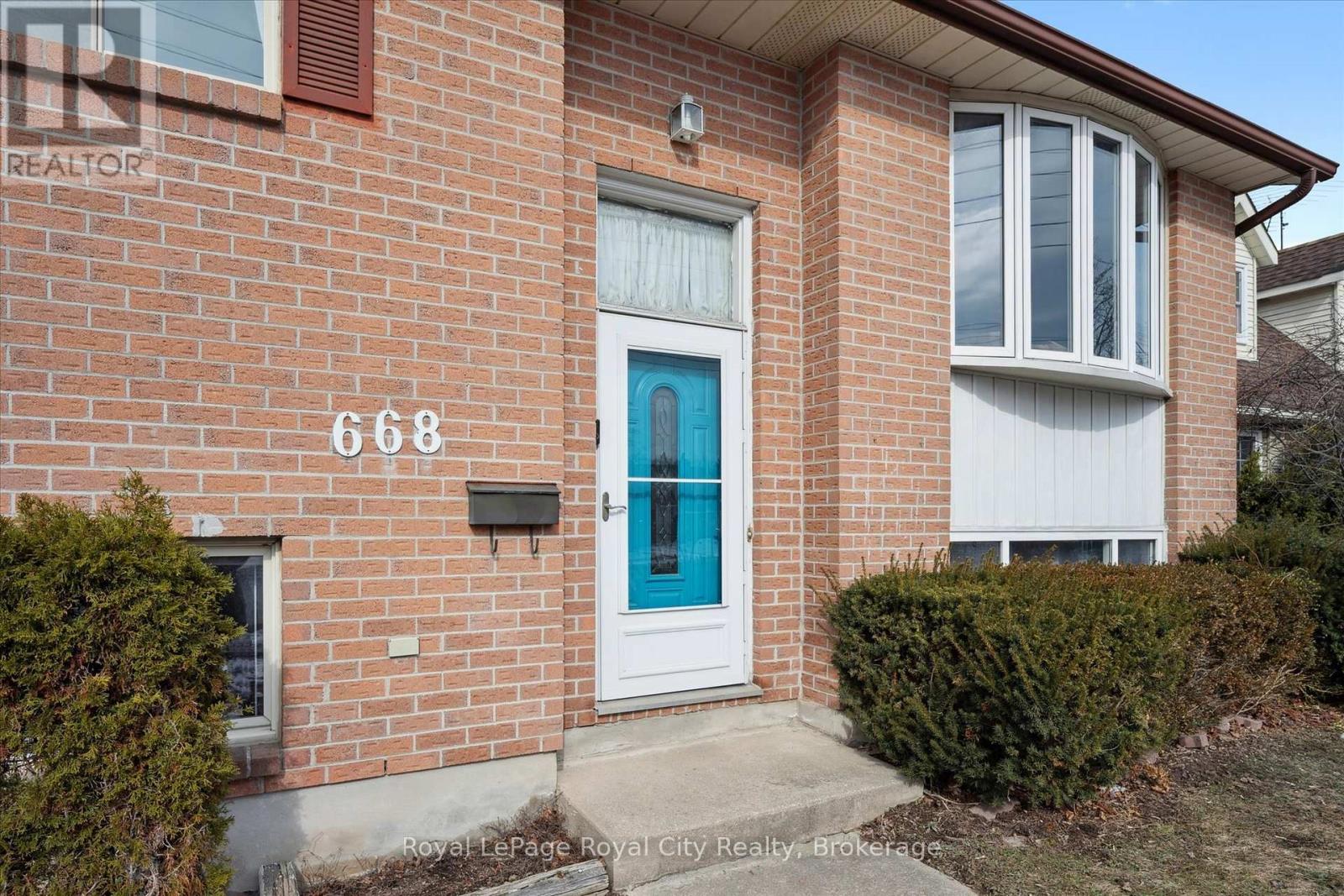 668 Edinburgh Road S, Guelph, Ontario  N1G 4H8 - Photo 38 - X12853642