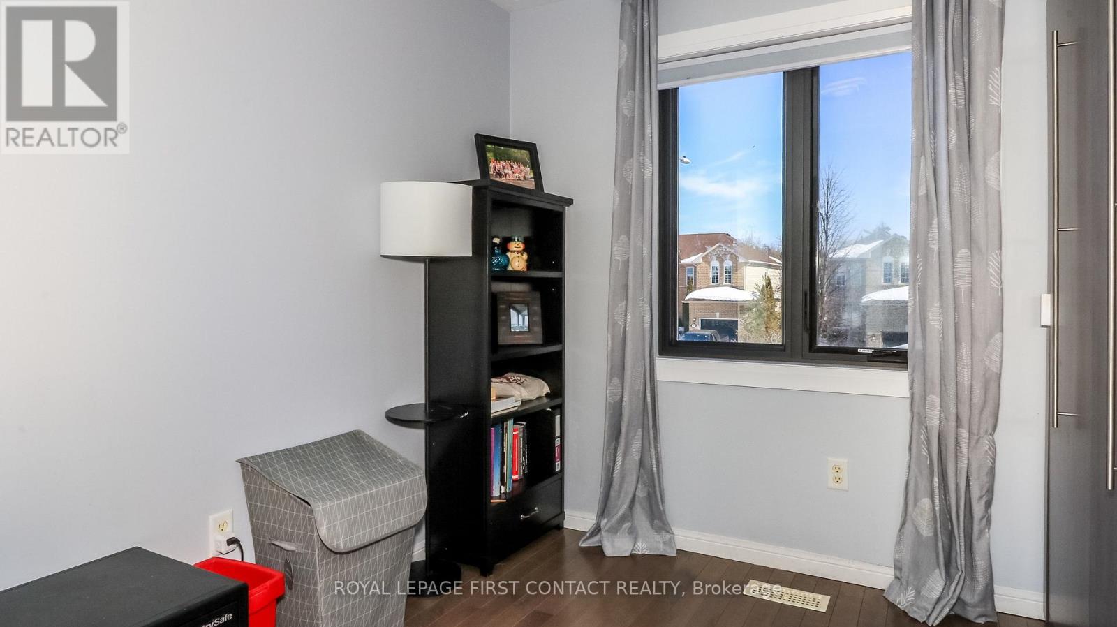 34 Ridwell Street, Barrie (Edgehill Drive), Ontario  L4N 0W7 - Photo 20 - S12853364