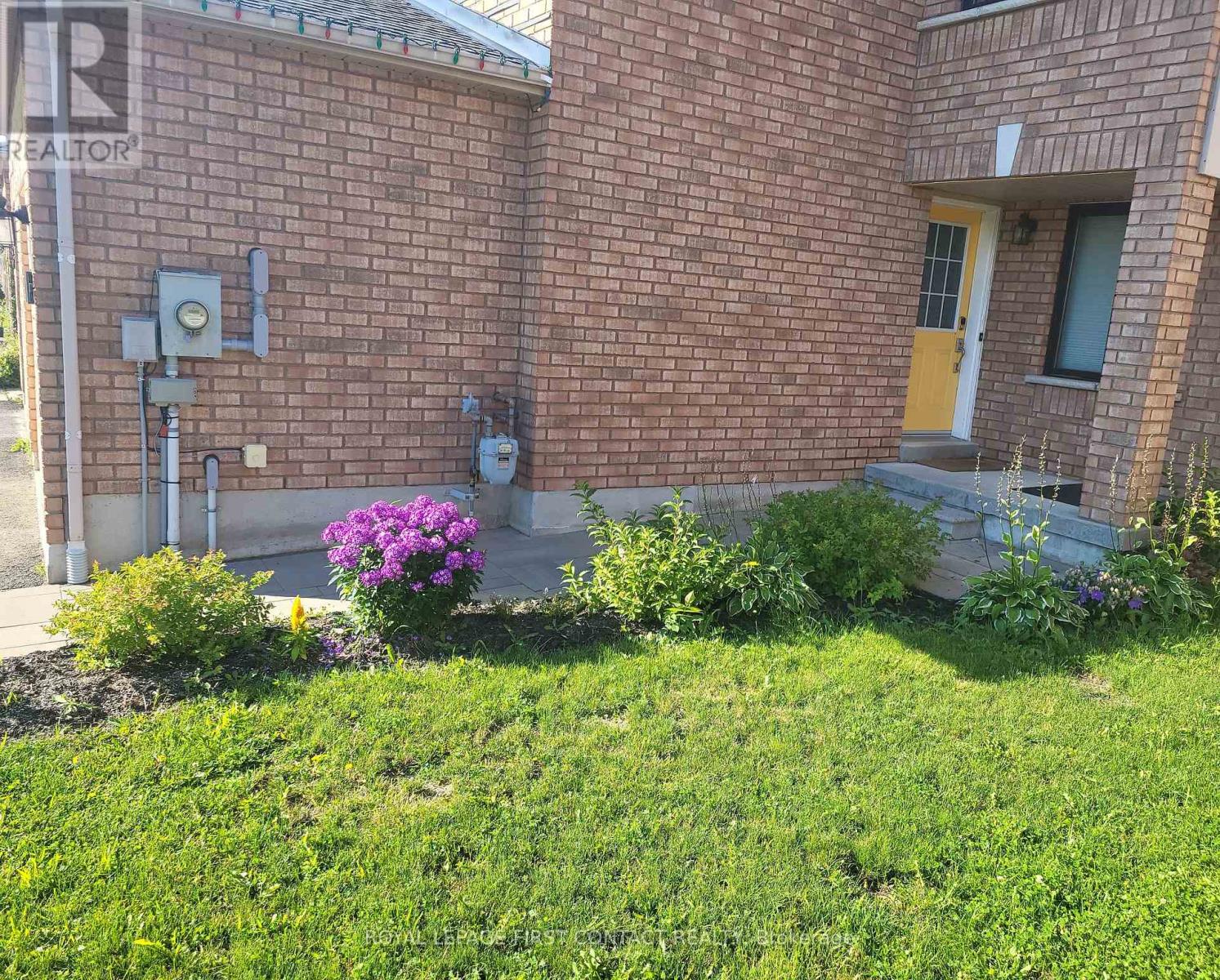 34 Ridwell Street, Barrie (Edgehill Drive), Ontario  L4N 0W7 - Photo 39 - S12853364