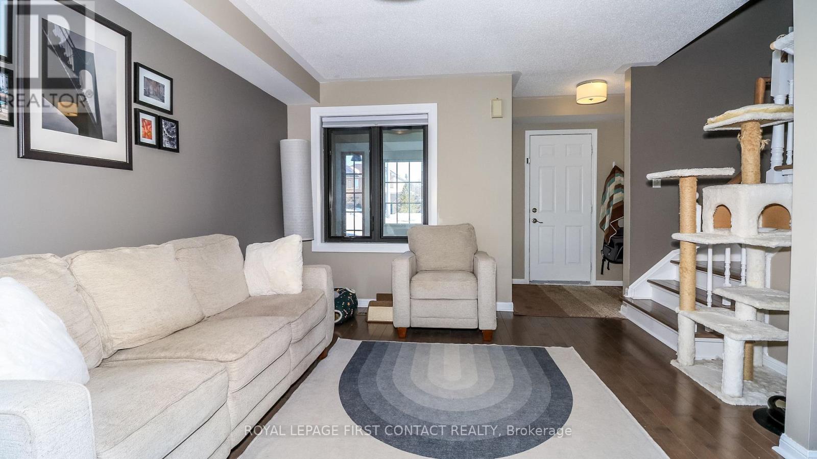 34 Ridwell Street, Barrie (Edgehill Drive), Ontario  L4N 0W7 - Photo 9 - S12853364