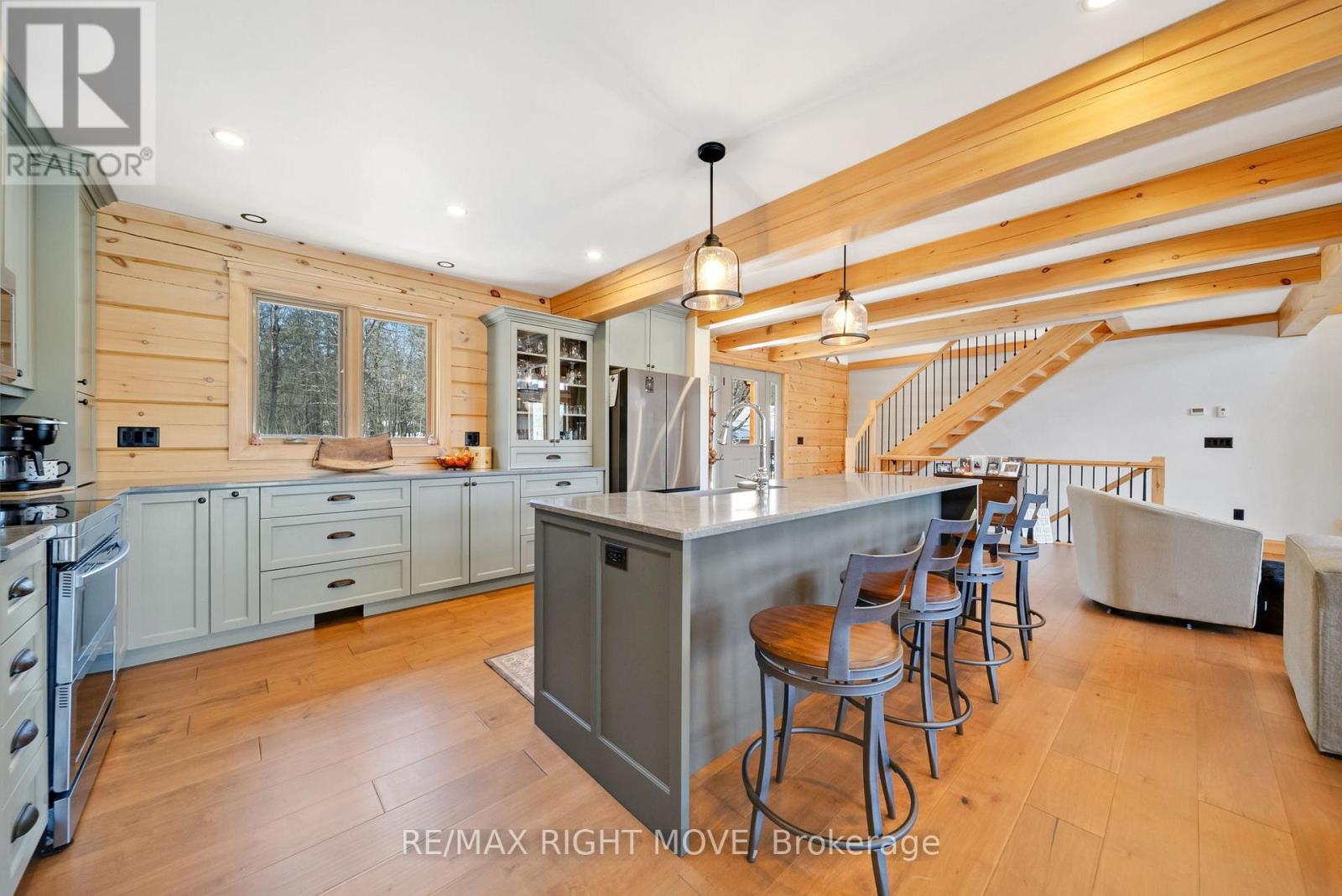 1935 Mcleod Drive, Severn, Ontario  P0E 1N0 - Photo 12 - S12853464