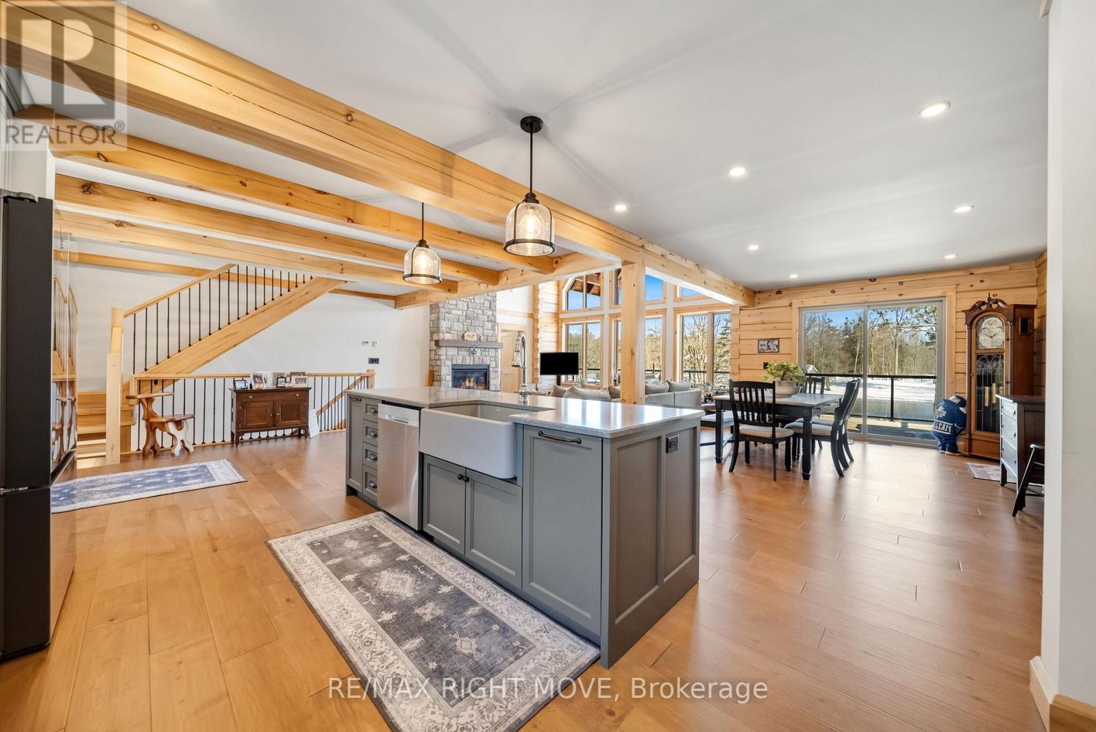 1935 Mcleod Drive, Severn, Ontario  P0E 1N0 - Photo 13 - S12853464