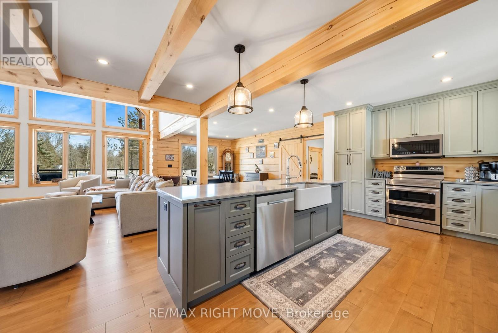 1935 Mcleod Drive, Severn, Ontario  P0E 1N0 - Photo 14 - S12853464