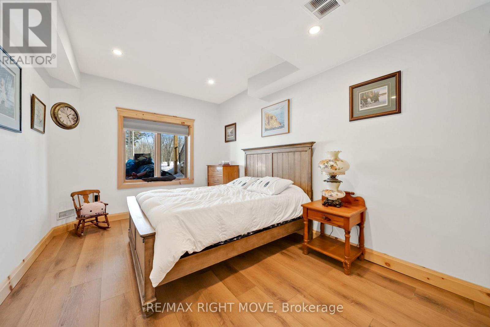 1935 Mcleod Drive, Severn, Ontario  P0E 1N0 - Photo 31 - S12853464