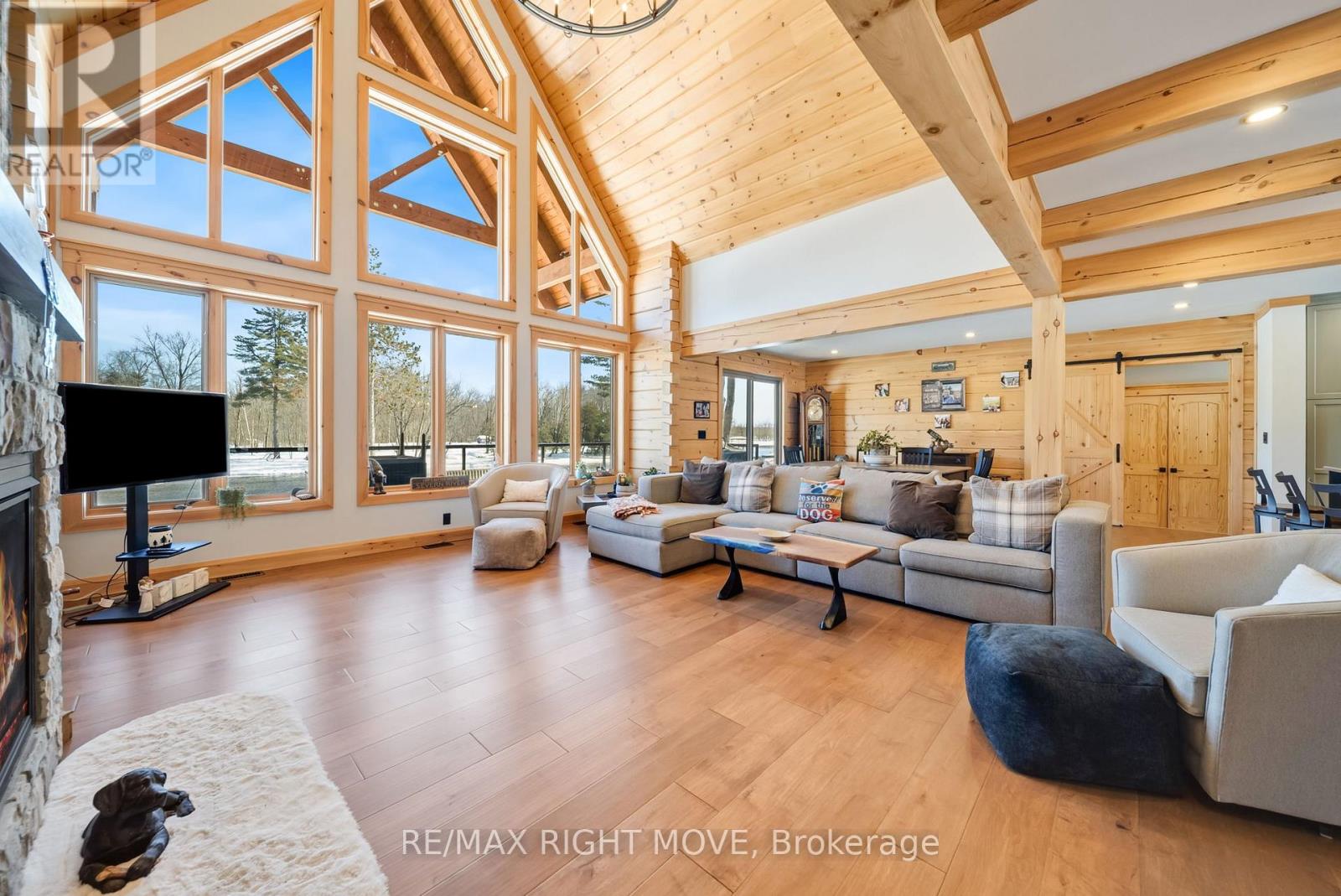 1935 Mcleod Drive, Severn, Ontario  P0E 1N0 - Photo 6 - S12853464