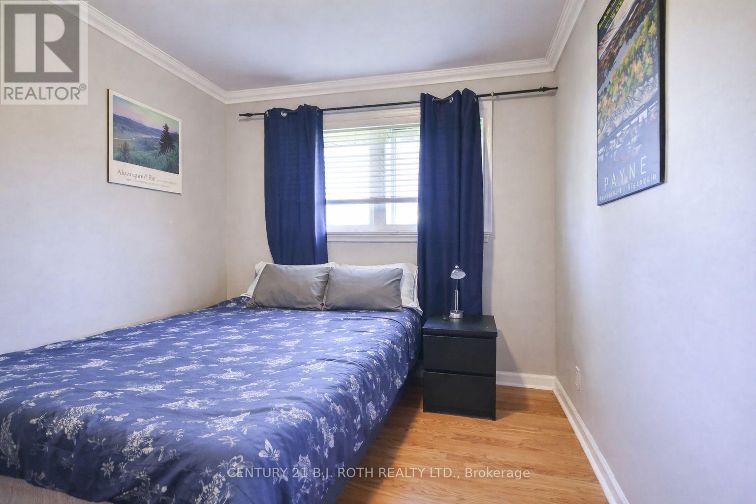 63 Davidson Street, Barrie (Wellington), Ontario  L4M 3S2 - Photo 9 - S12853546