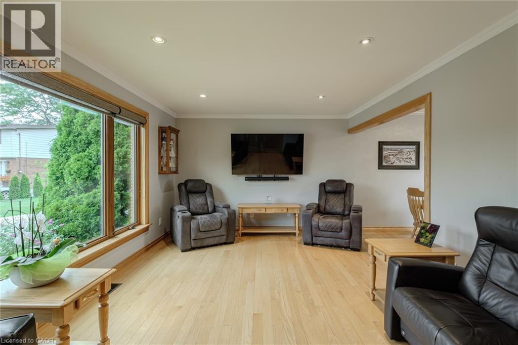 19 Carmen Avenue, Hamilton, Ontario  L8V 2H5 - Photo 16 - 40810152