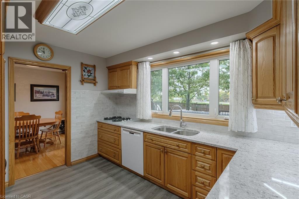 19 Carmen Avenue, Hamilton, Ontario  L8V 2H5 - Photo 23 - 40810152