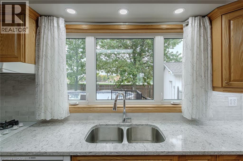 19 Carmen Avenue, Hamilton, Ontario  L8V 2H5 - Photo 24 - 40810152