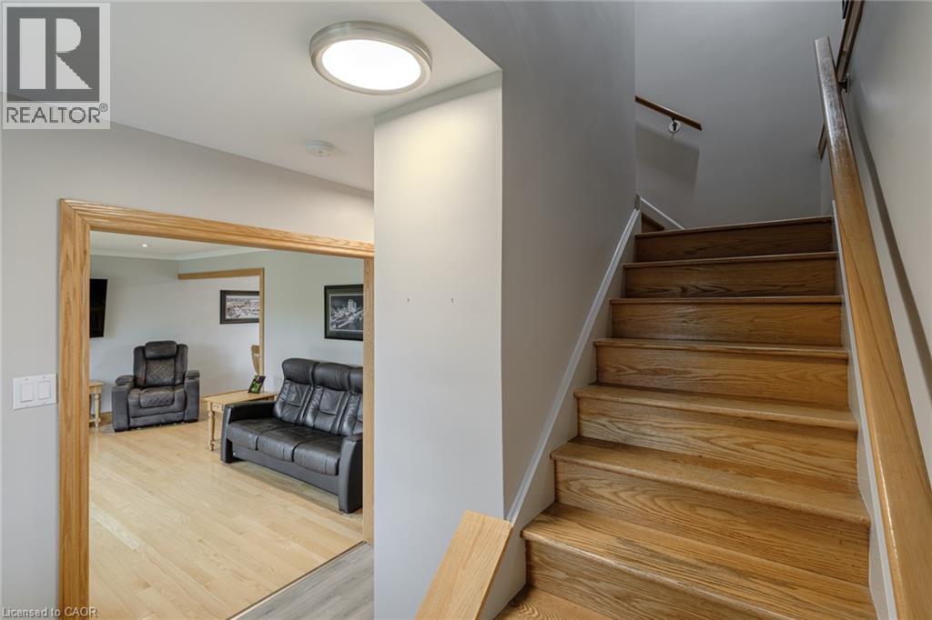 19 Carmen Avenue, Hamilton, Ontario  L8V 2H5 - Photo 27 - 40810152