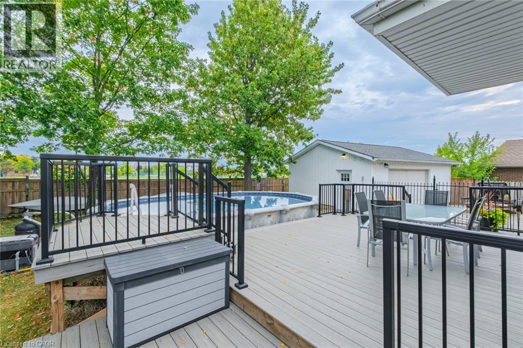 19 Carmen Avenue, Hamilton, Ontario  L8V 2H5 - Photo 5 - 40810152