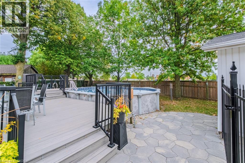 19 Carmen Avenue, Hamilton, Ontario  L8V 2H5 - Photo 7 - 40810152