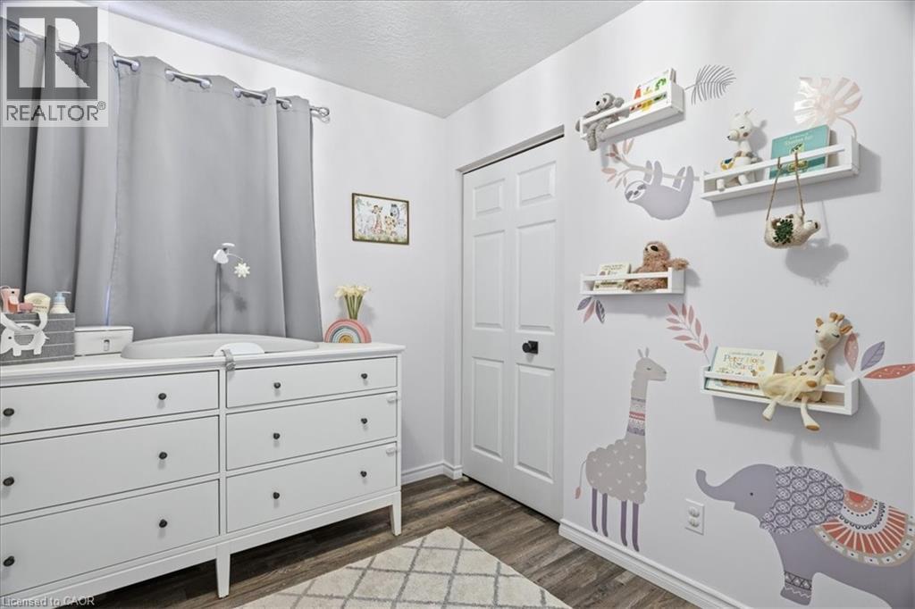 256 Grey Fox Drive, Kitchener, Ontario  N2E 3N4 - Photo 16 - 40809740