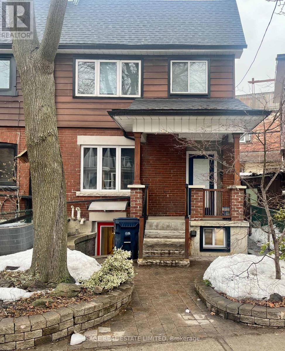 Lower - 417 Crawford Street, Toronto, Ontario  M6G 3J7 - Photo 1 - C12841574