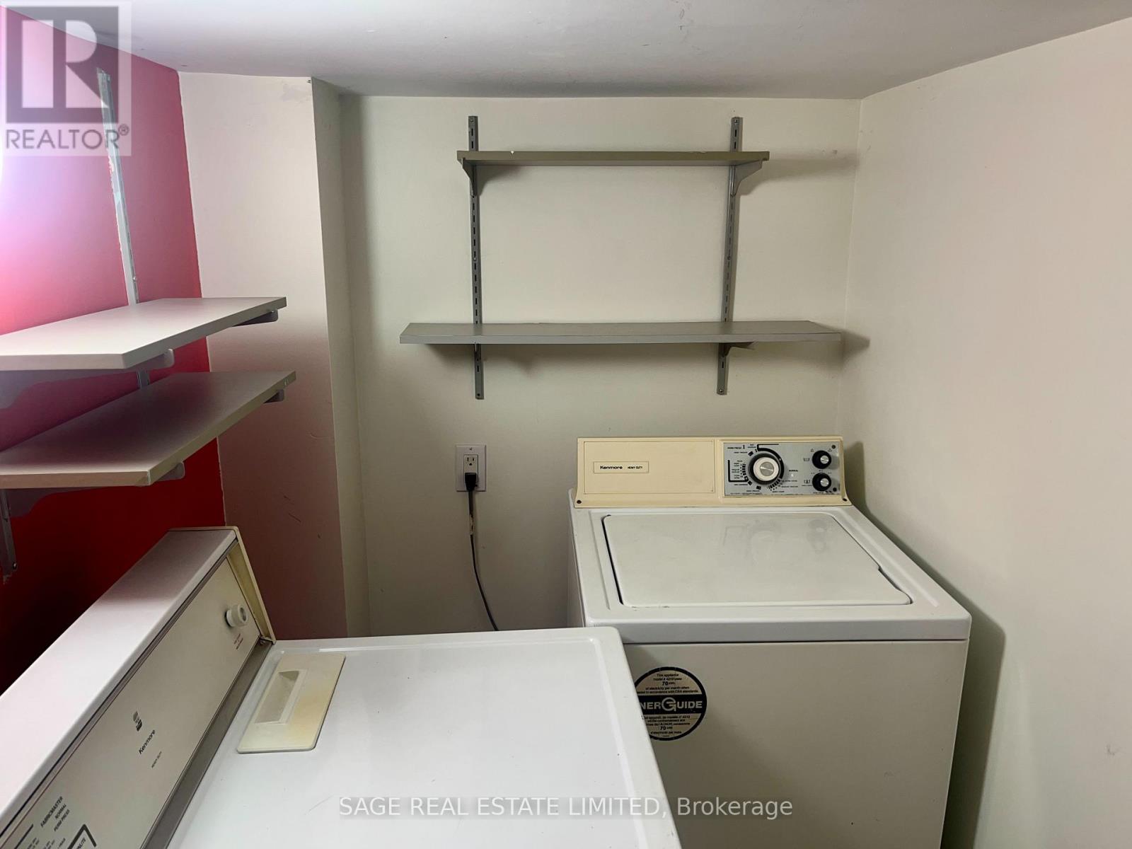 Lower - 417 Crawford Street, Toronto, Ontario  M6G 3J7 - Photo 22 - C12841574