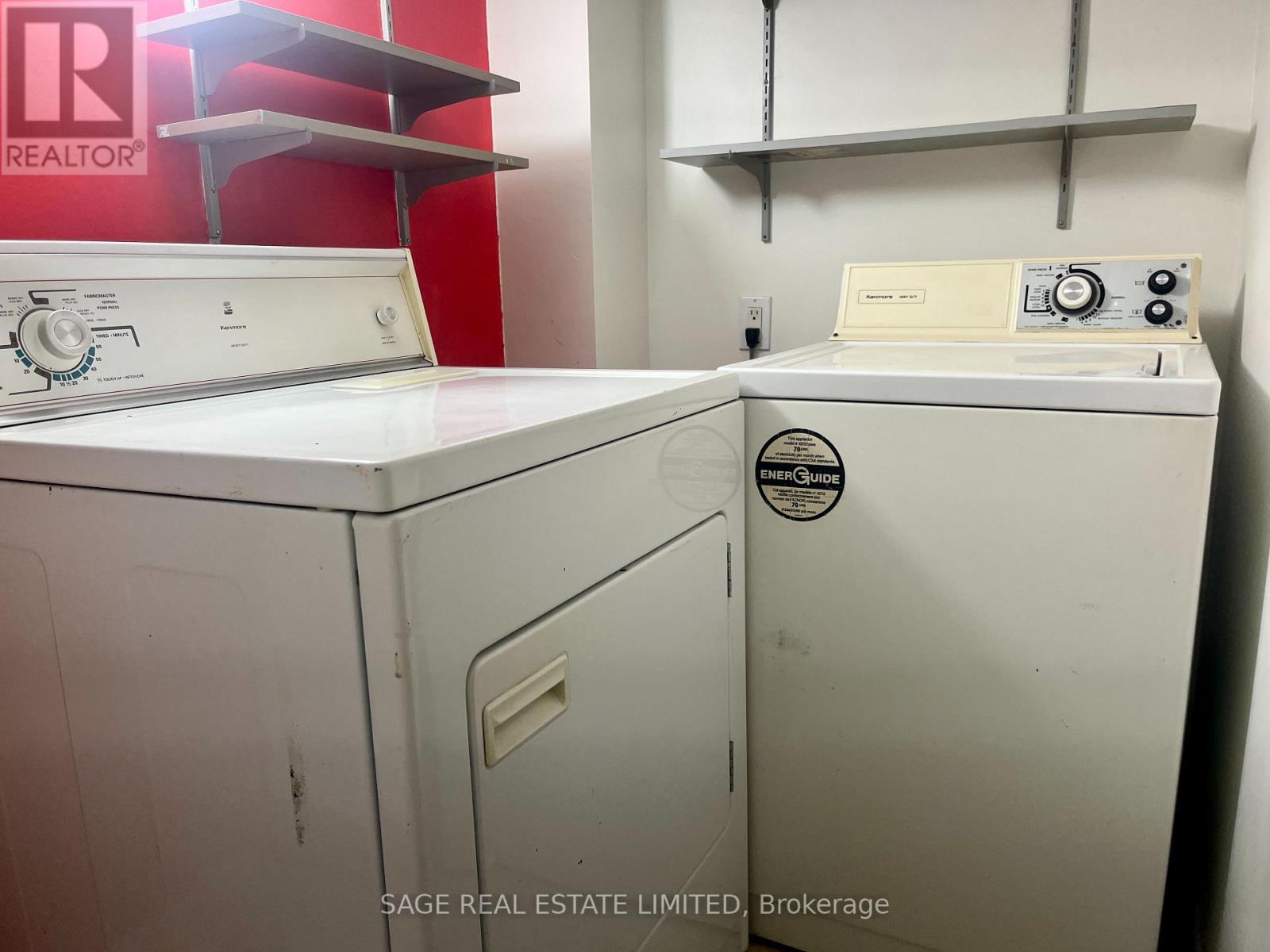 Lower - 417 Crawford Street, Toronto, Ontario  M6G 3J7 - Photo 21 - C12841574