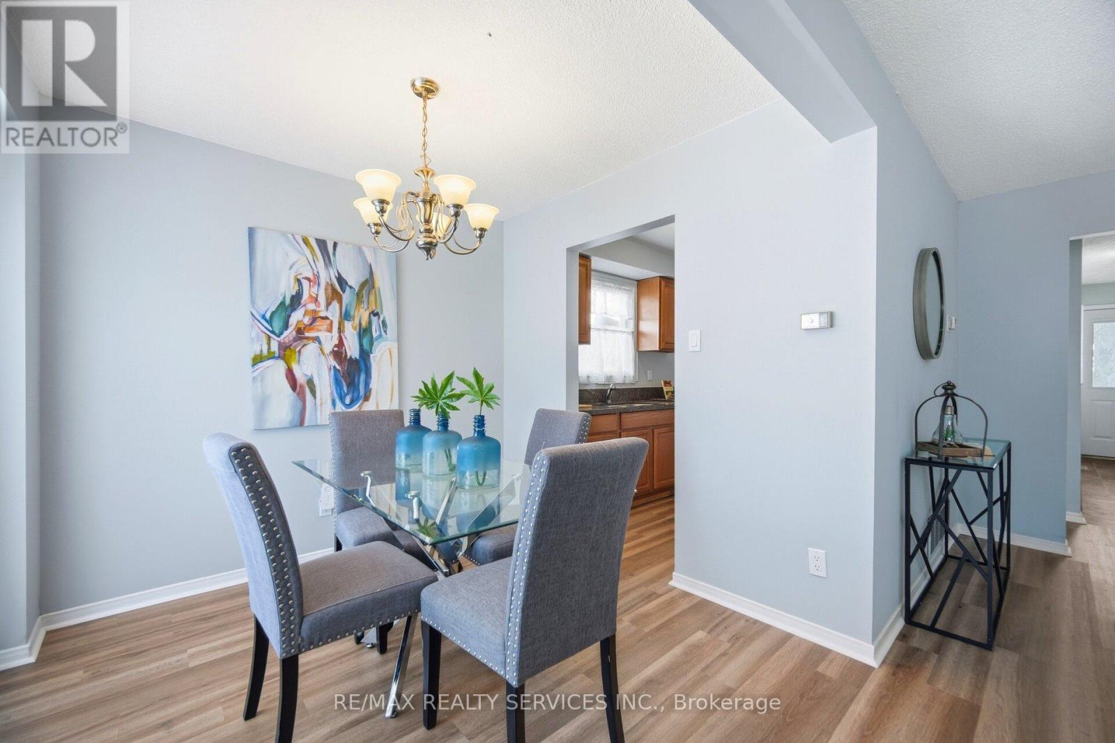 16 Ferri Crescent, Brampton, Ontario  L6Z 1R9 - Photo 15 - W12853322