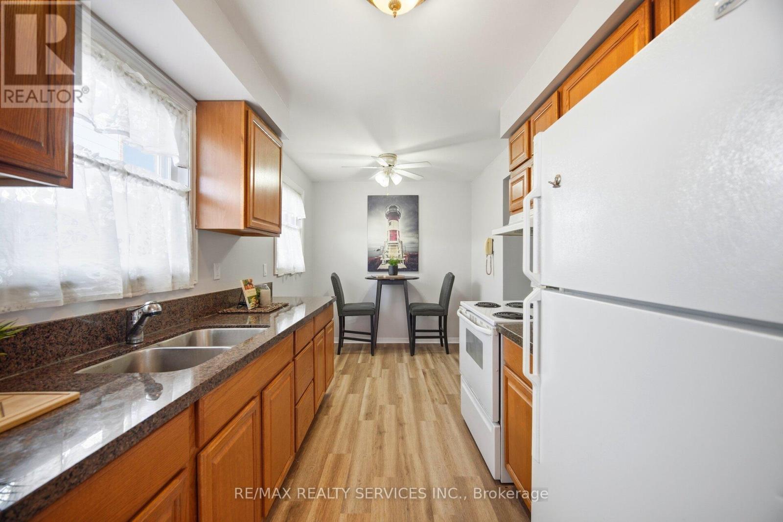 16 Ferri Crescent, Brampton, Ontario  L6Z 1R9 - Photo 16 - W12853322