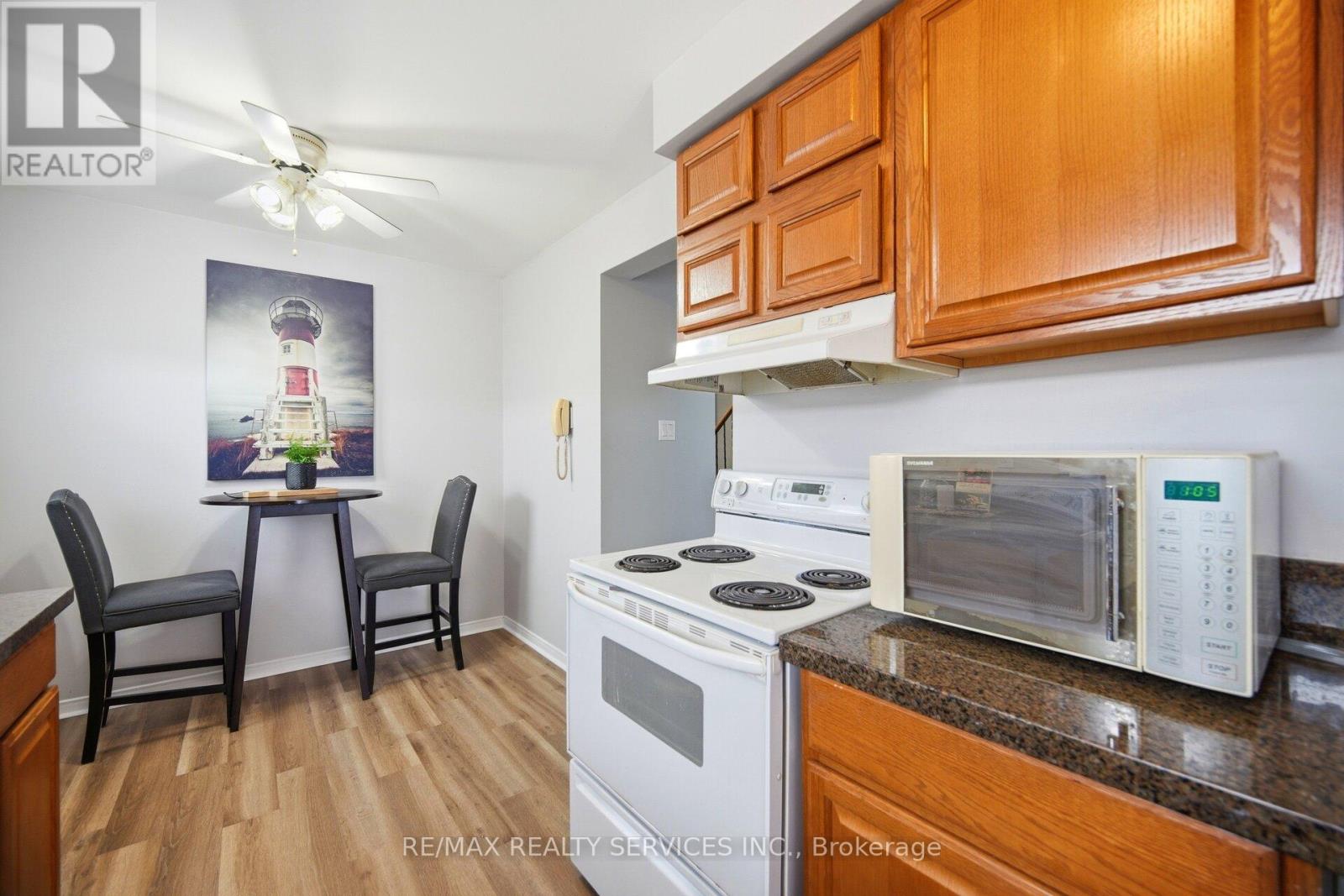 16 Ferri Crescent, Brampton, Ontario  L6Z 1R9 - Photo 17 - W12853322