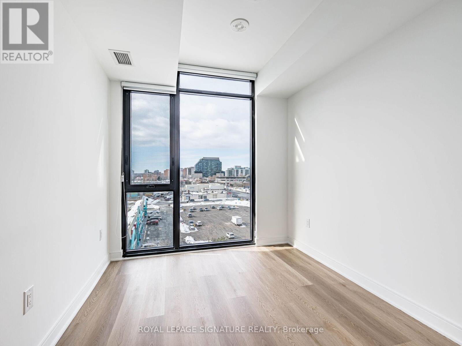 622 - 86 Dundas Street E, Mississauga, Ontario  L5A 1W4 - Photo 25 - W12853384