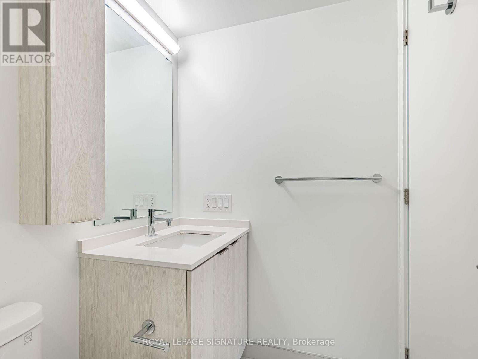 622 - 86 Dundas Street E, Mississauga, Ontario  L5A 1W4 - Photo 28 - W12853384