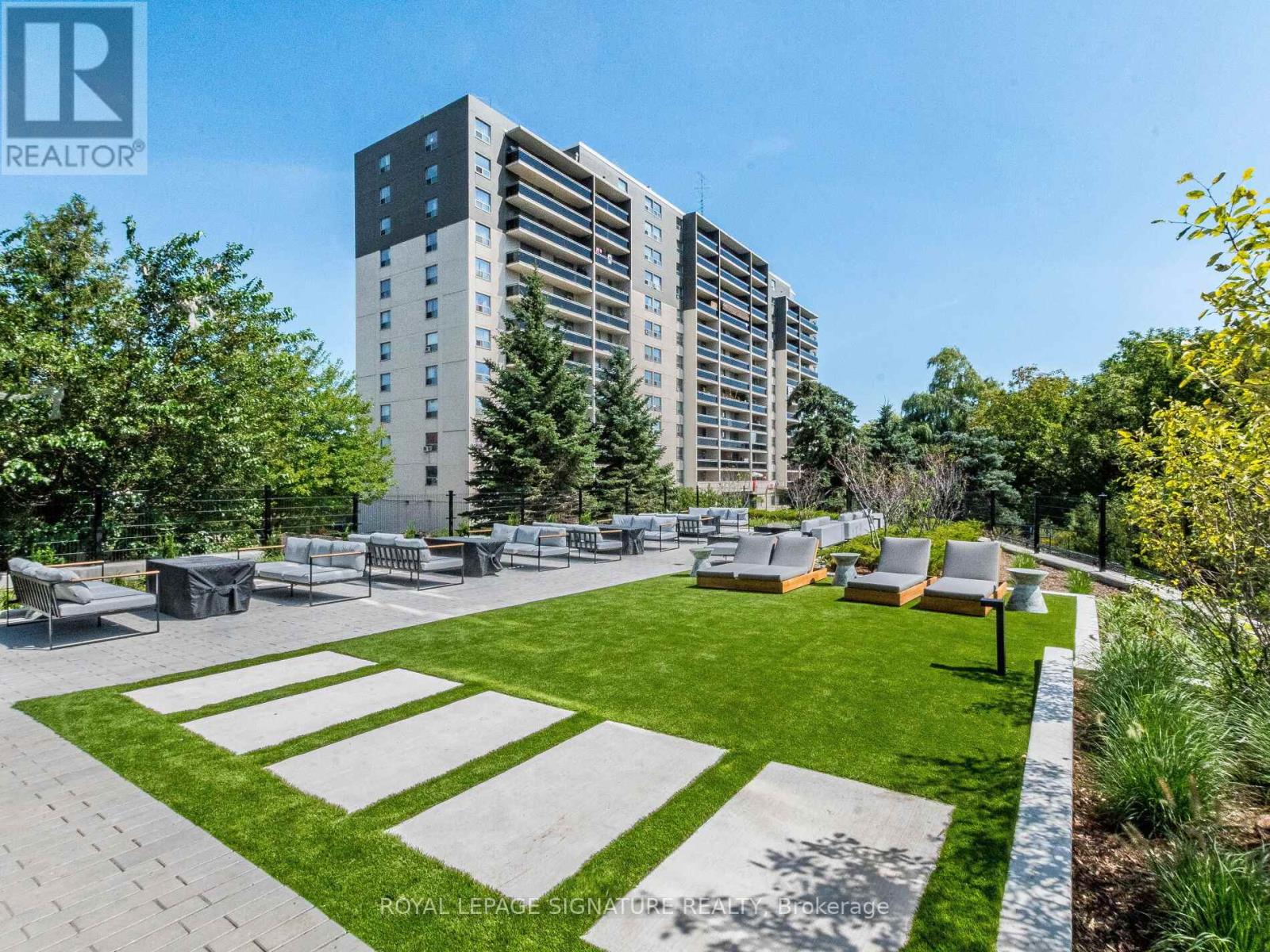 622 - 86 Dundas Street E, Mississauga, Ontario  L5A 1W4 - Photo 48 - W12853384