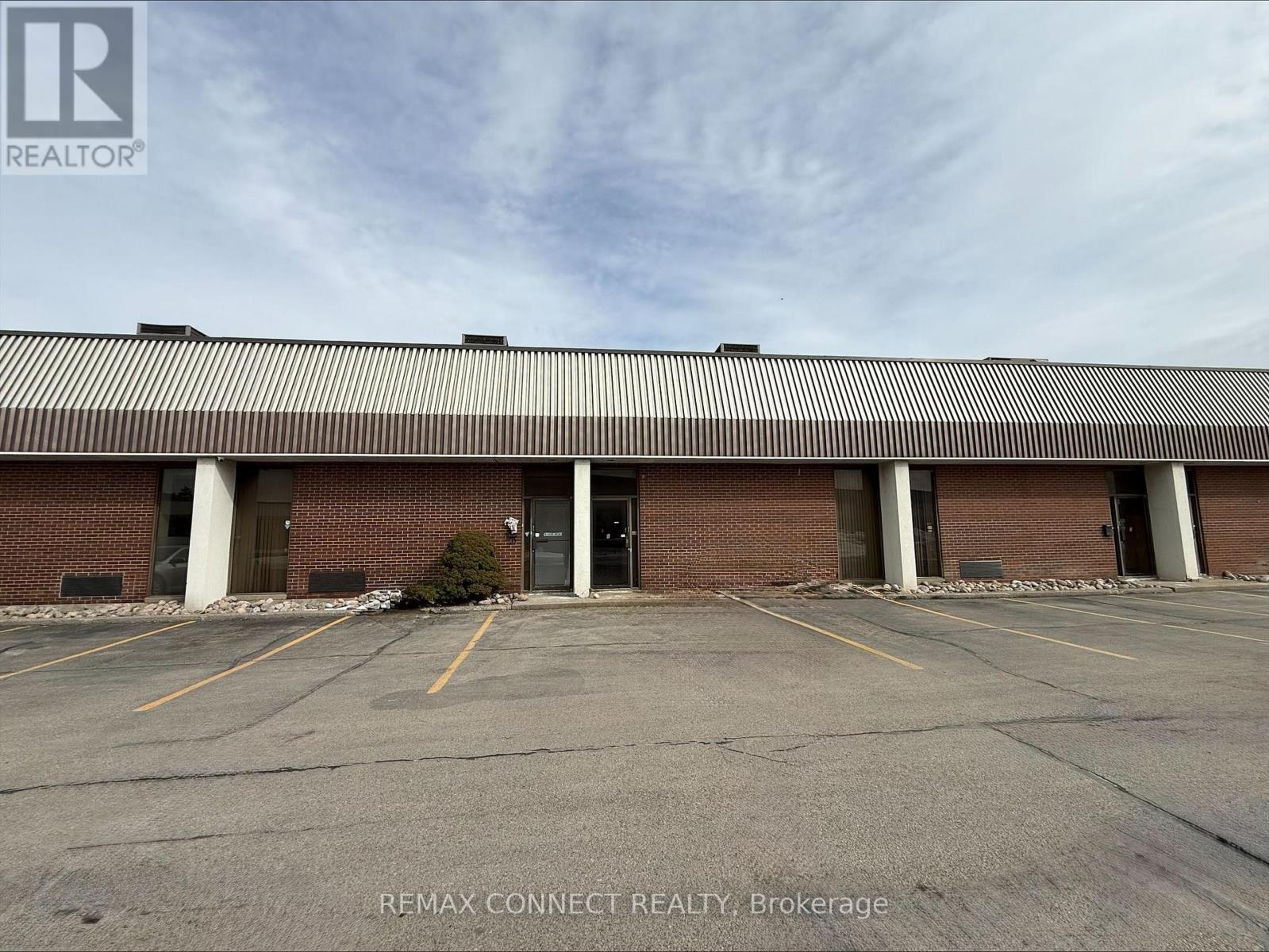 6 - 14 MELANIE DRIVE, Brampton, Ontario