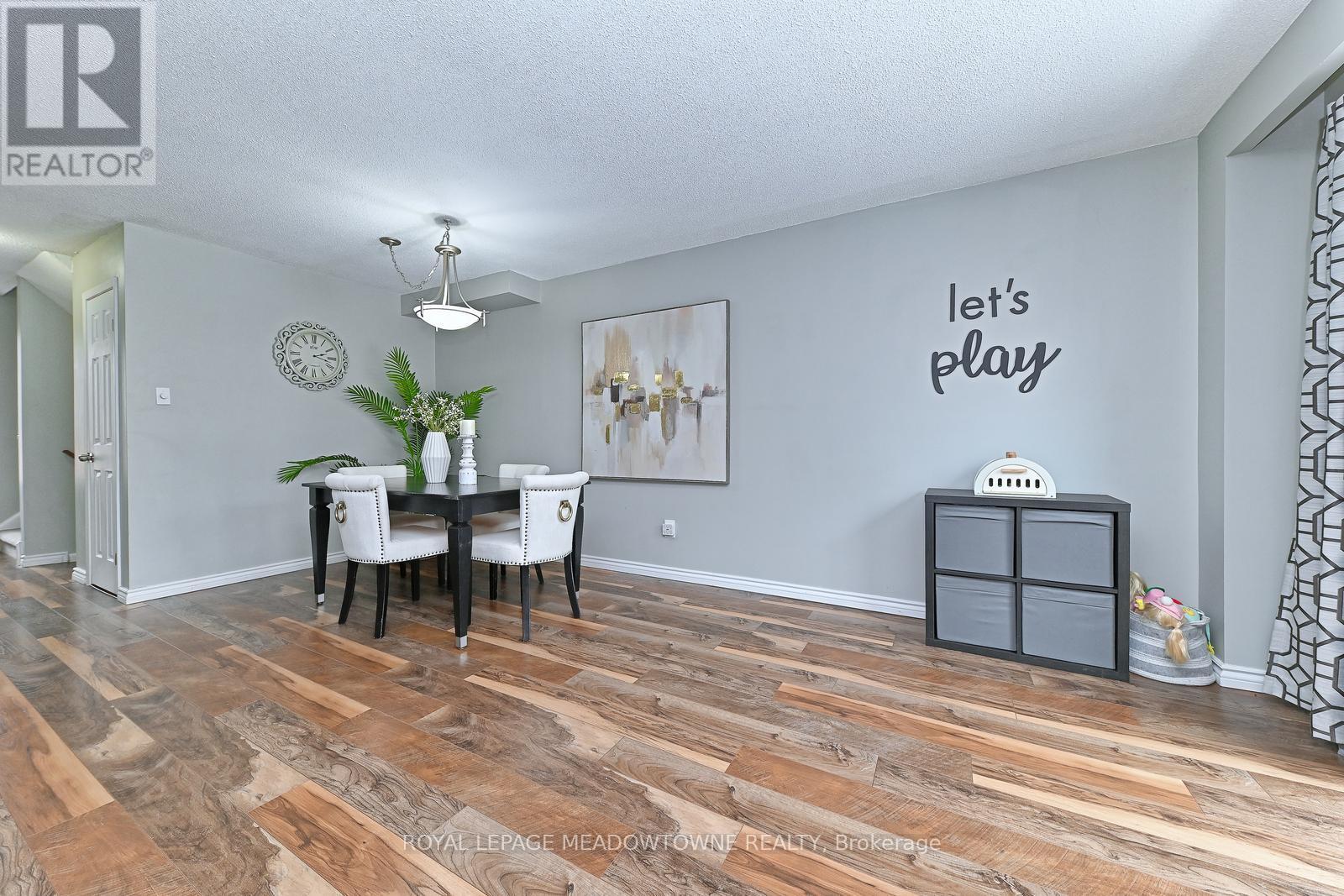 74 - 80 Lynden Circle, Halton Hills, Ontario  L7G 4Y8 - Photo 13 - W12853436