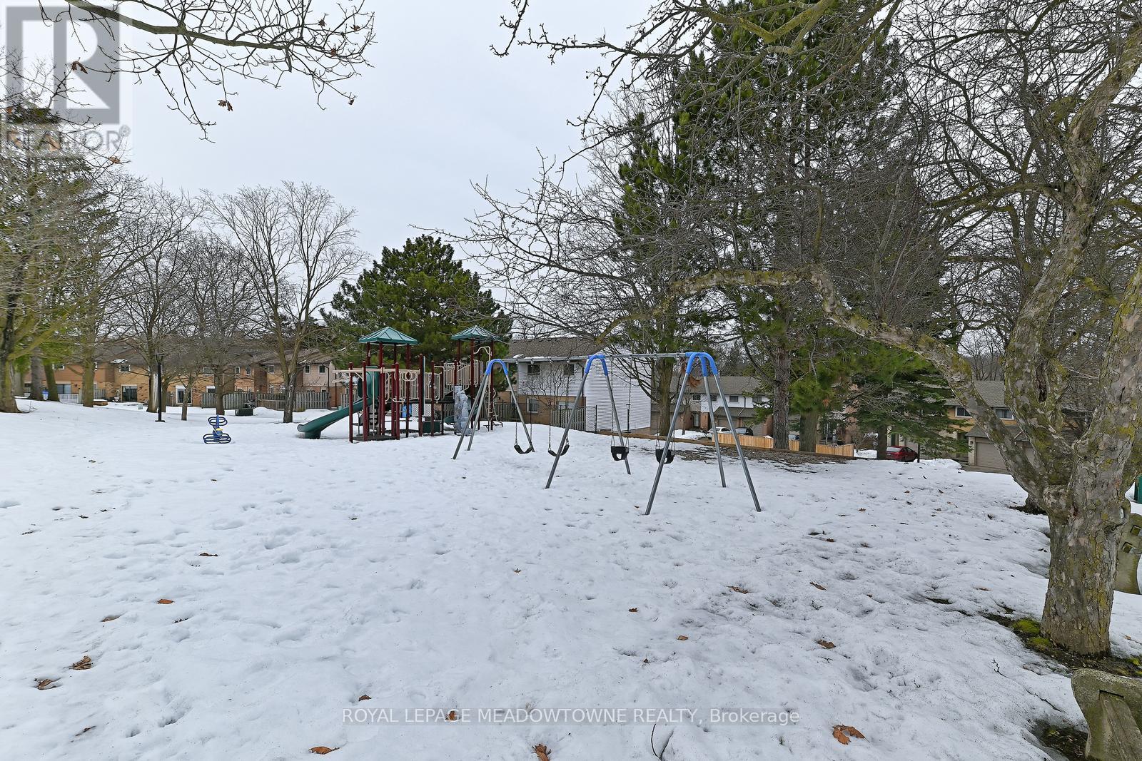 74 - 80 Lynden Circle, Halton Hills, Ontario  L7G 4Y8 - Photo 32 - W12853436