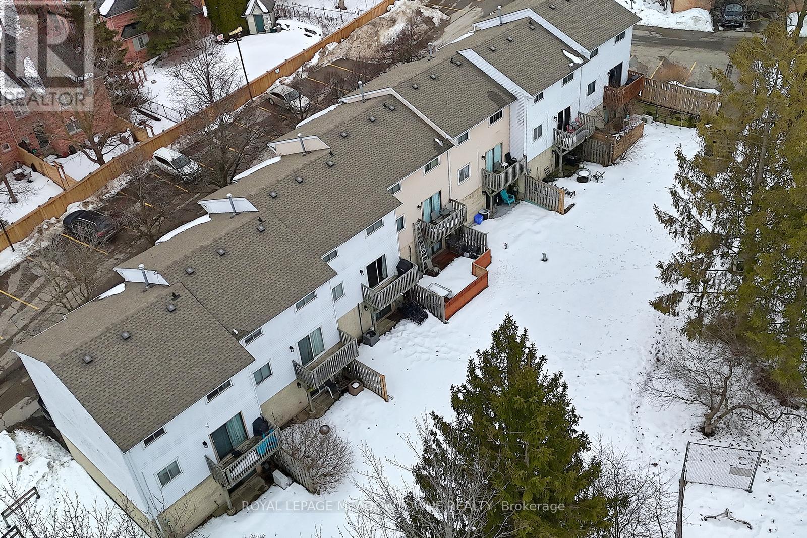 74 - 80 Lynden Circle, Halton Hills, Ontario  L7G 4Y8 - Photo 35 - W12853436