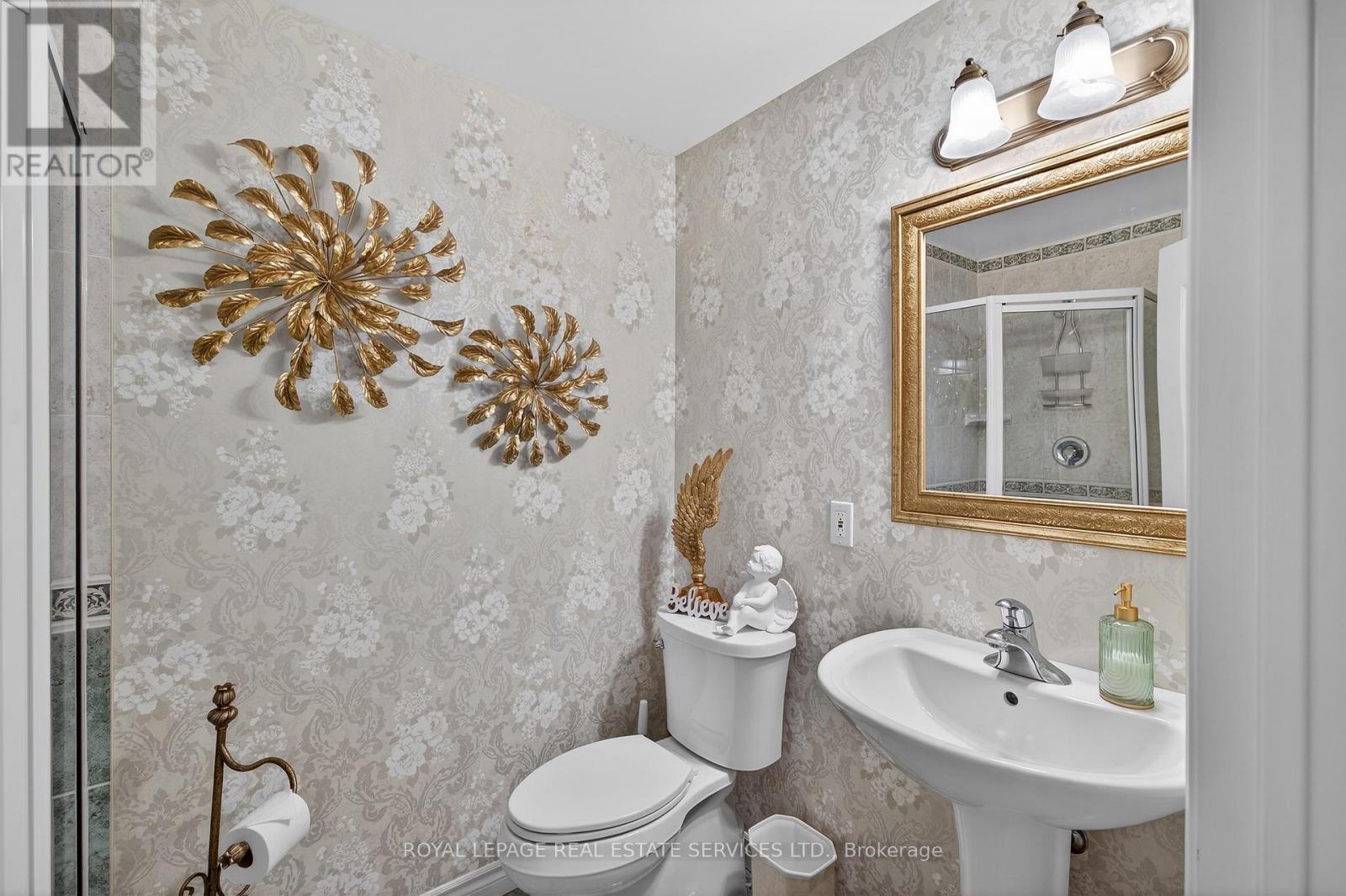 2393 Ennerdale Road, Oakville, Ontario  L6H 6N5 - Photo 37 - W12853454