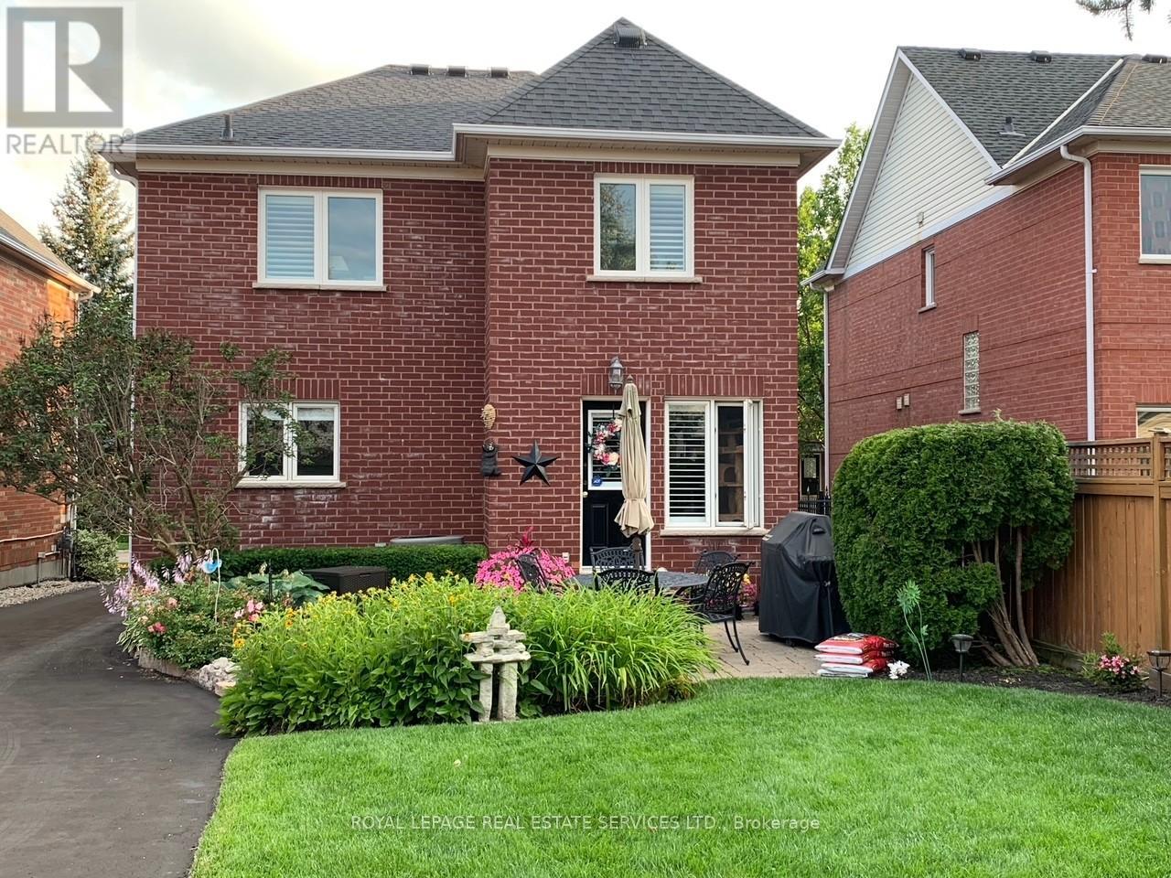 2393 Ennerdale Road, Oakville, Ontario  L6H 6N5 - Photo 43 - W12853454