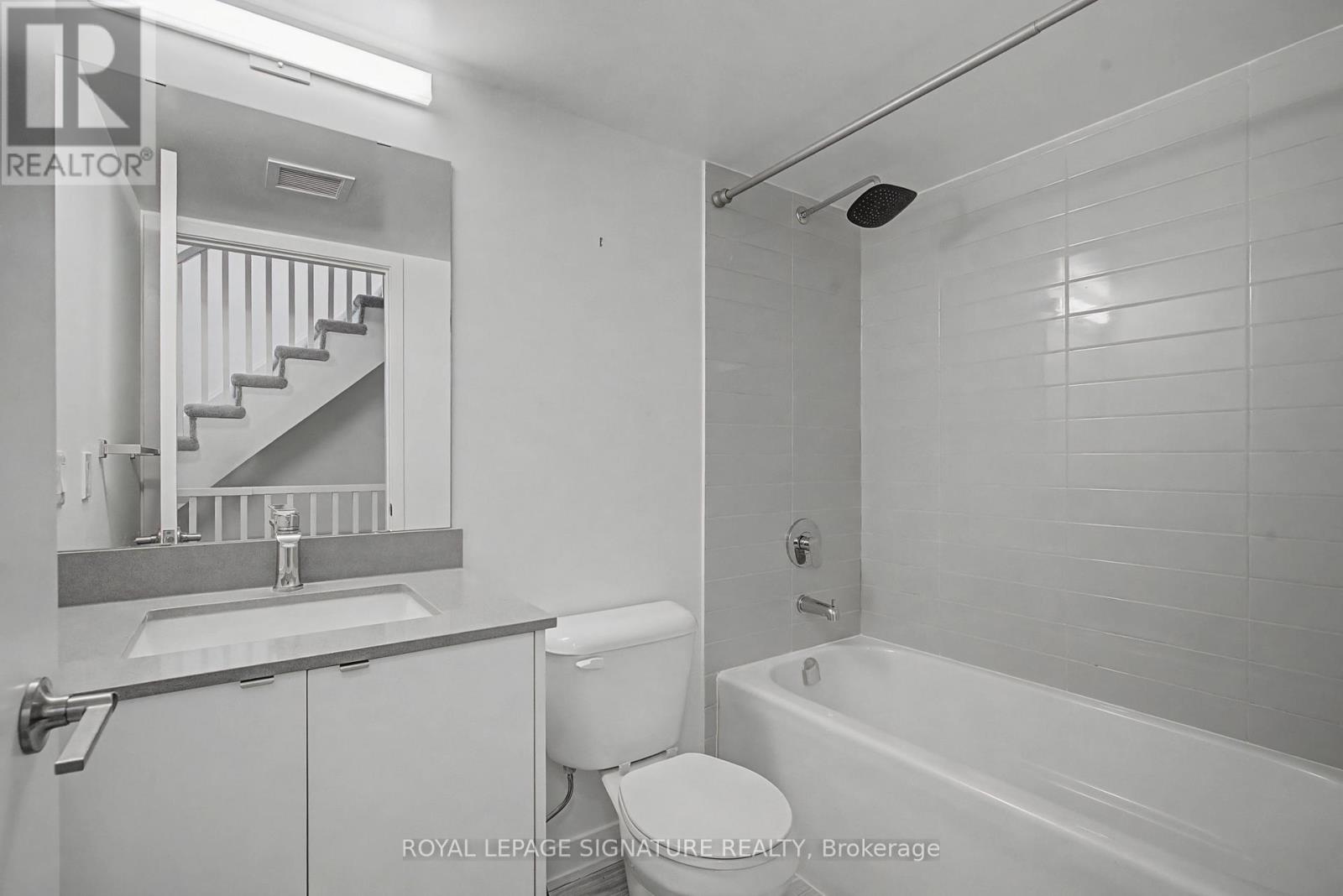 3 - 1121 Cooke Boulevard, Burlington, Ontario  L7T 0C4 - Photo 16 - W12853496