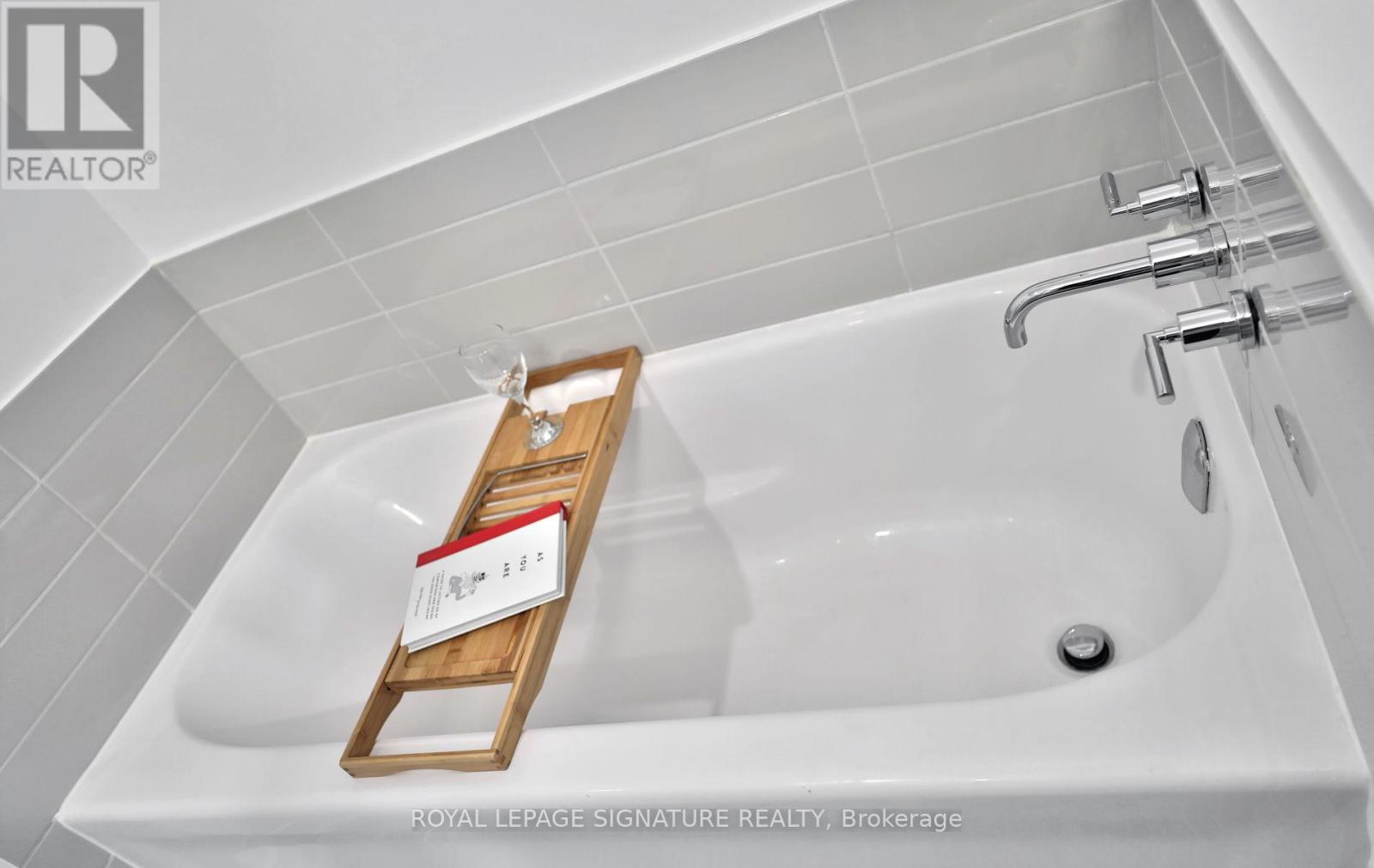 3 - 1121 Cooke Boulevard, Burlington, Ontario  L7T 0C4 - Photo 22 - W12853496