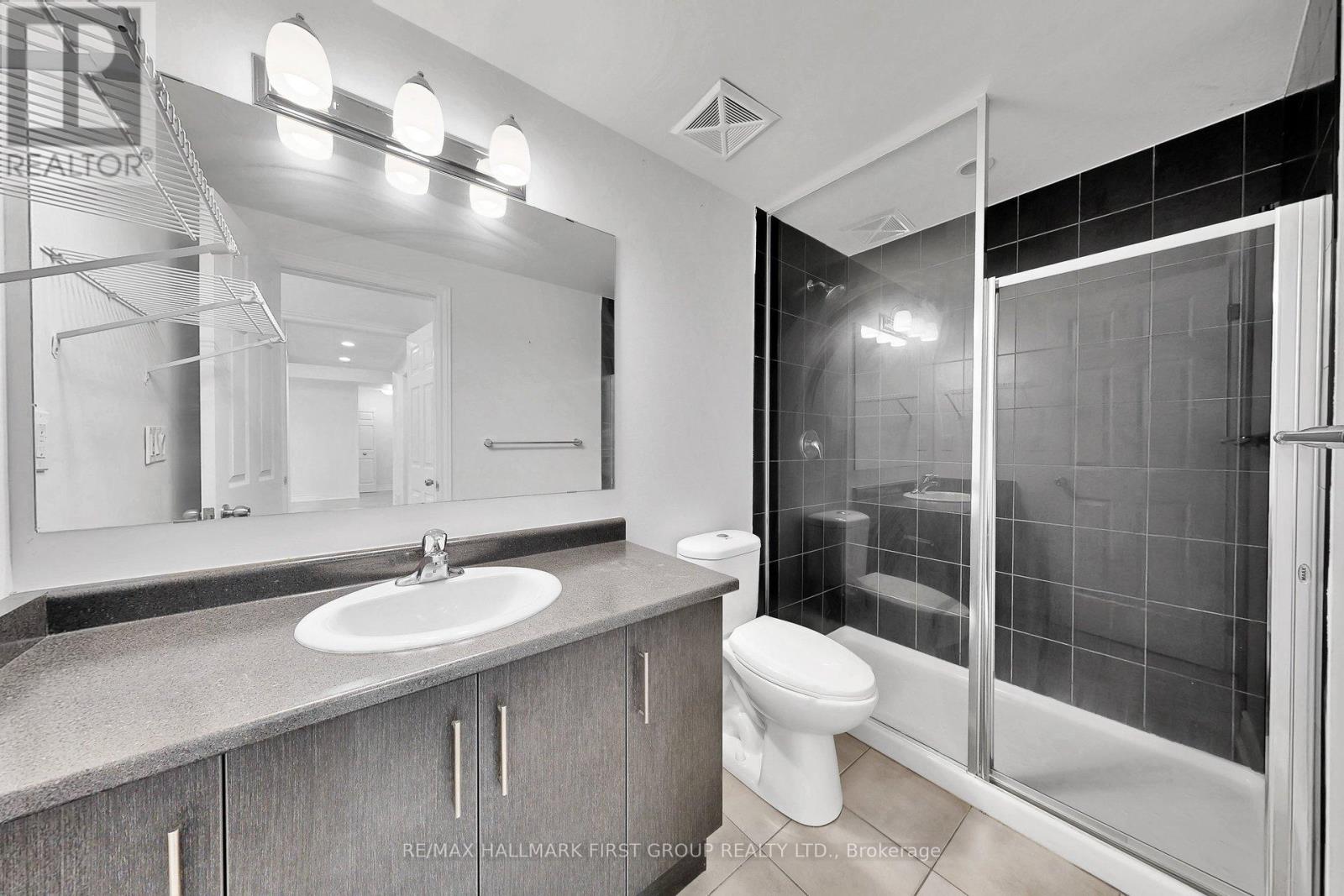 25 - 120 Twenty Fourth Street, Toronto, Ontario  M8V 0B9 - Photo 10 - W12853520