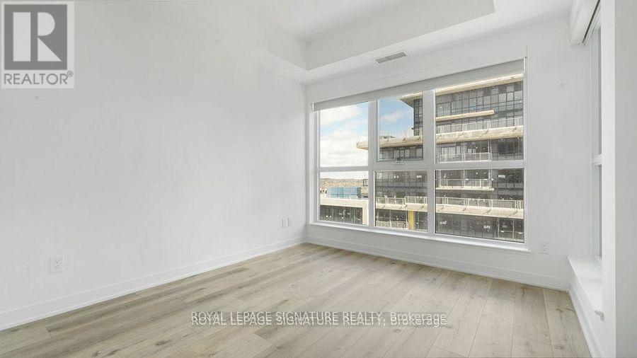 713 - 405 Dundas Street W, Oakville, Ontario  L6M 4P9 - Photo 19 - W12853528