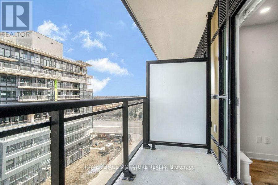 713 - 405 Dundas Street W, Oakville, Ontario  L6M 4P9 - Photo 26 - W12853528