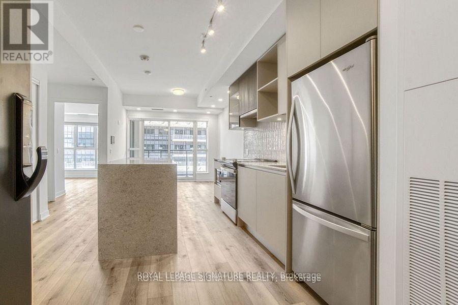 713 - 405 Dundas Street W, Oakville, Ontario  L6M 4P9 - Photo 6 - W12853528