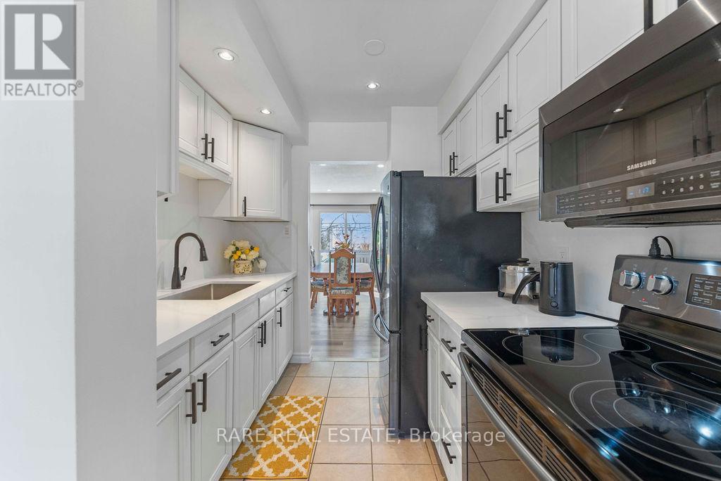 45 Fanshawe Drive, Brampton (Heart Lake West), Ontario  L6Z 1A7 - Photo 25 - W12853542