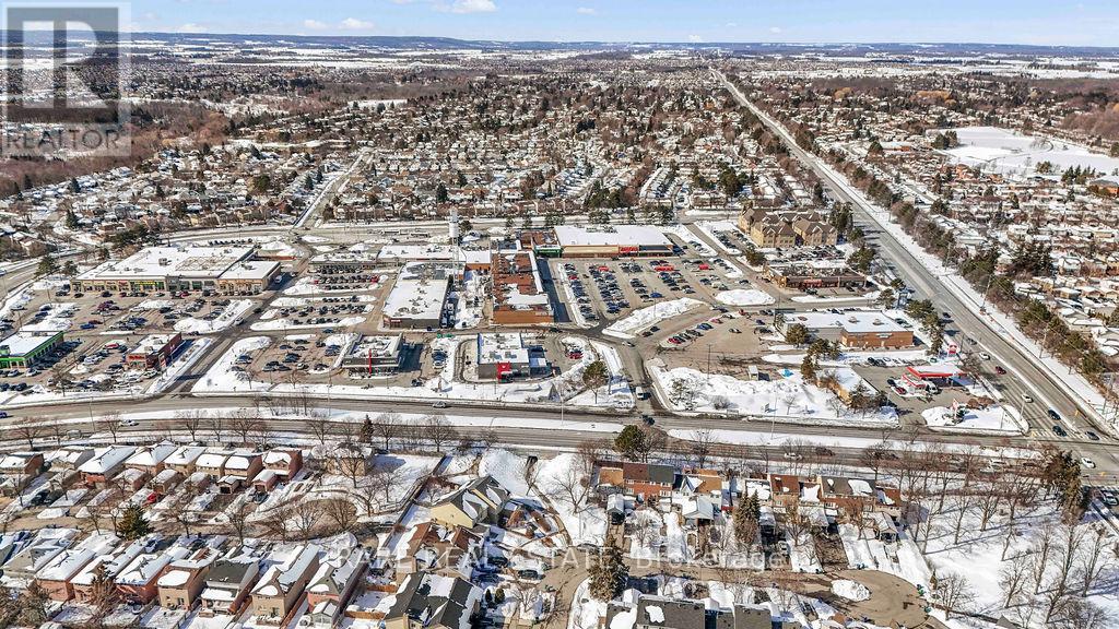 45 Fanshawe Drive, Brampton (Heart Lake West), Ontario  L6Z 1A7 - Photo 48 - W12853542